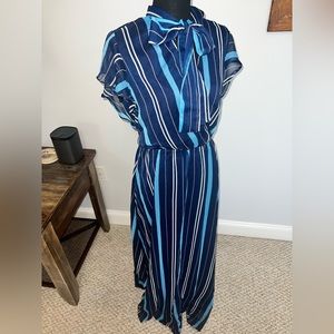 Jenn. Womens Blue Stripe Maxi Dress size L